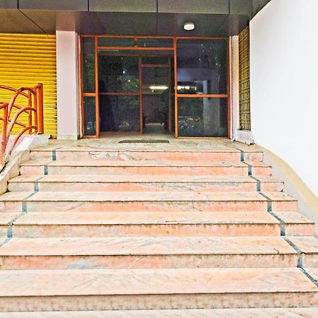 Super Collection O Sanath Nagar Near Railway Station Hotel Hyderabad Exterior photo