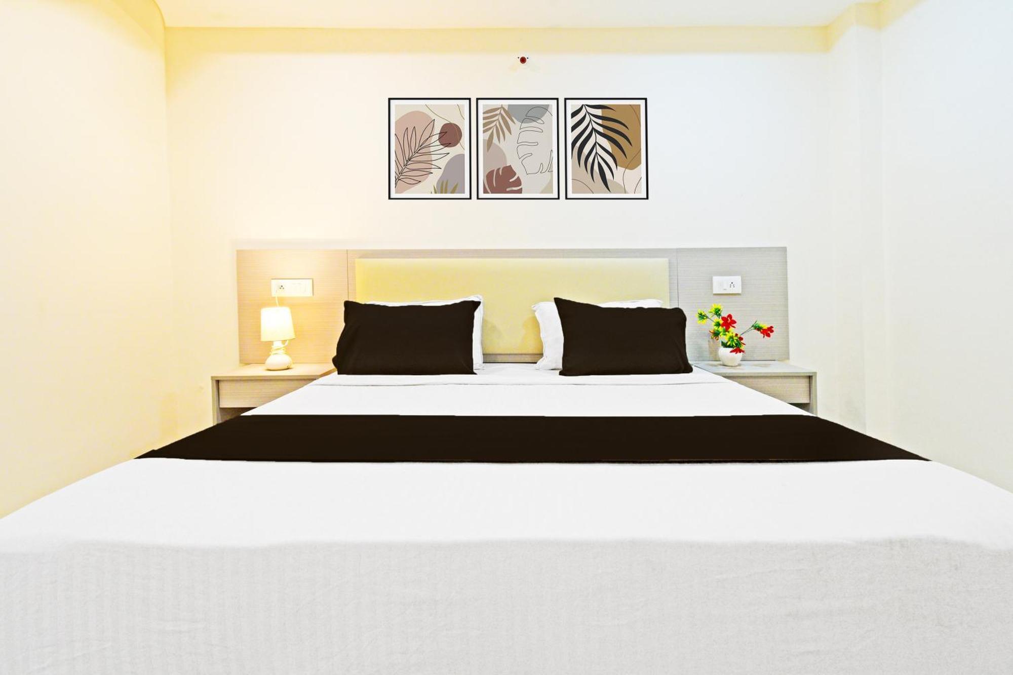 Super Collection O Sanath Nagar Near Railway Station Hotel Hyderabad Exterior photo