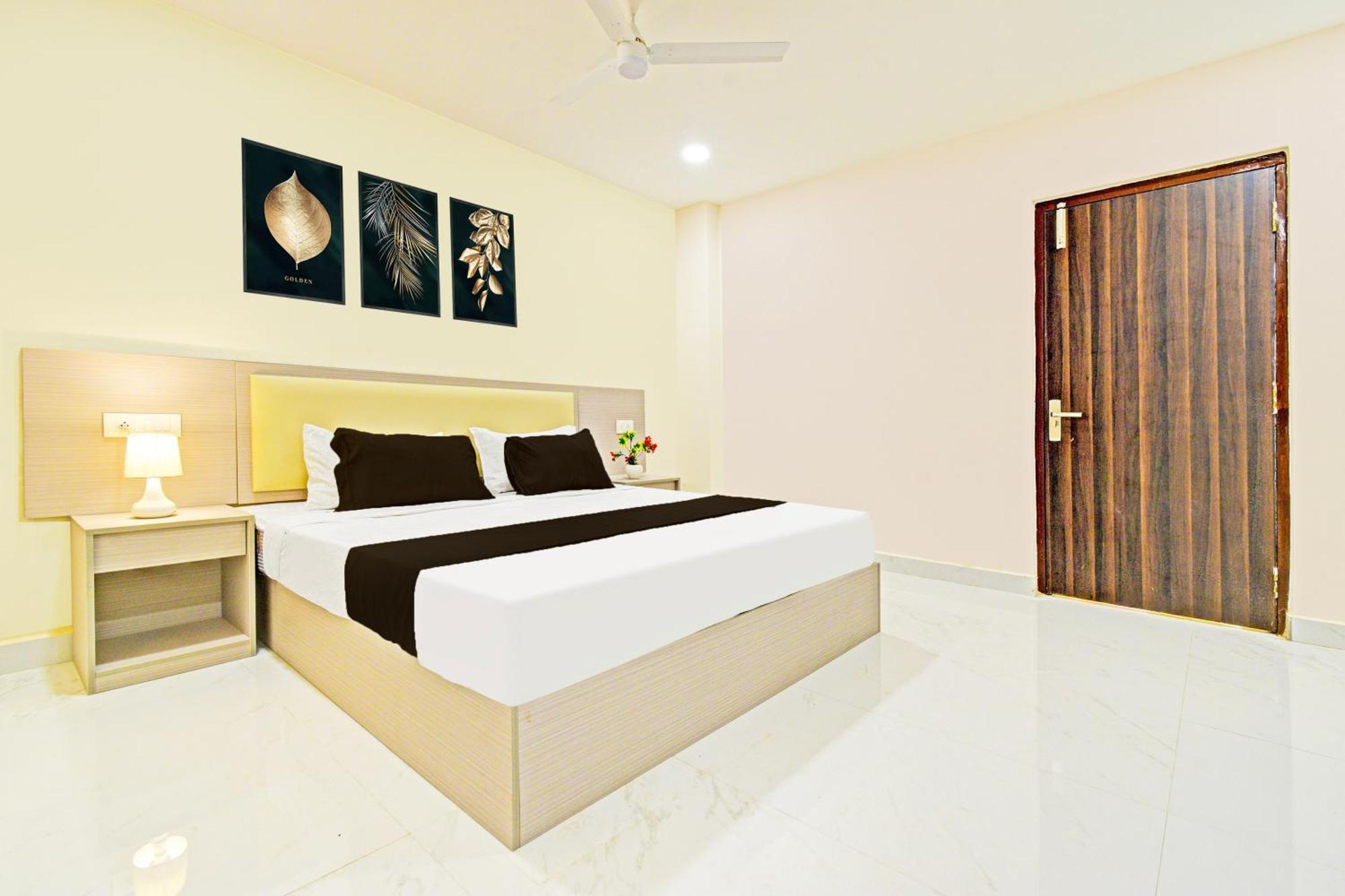 Super Collection O Sanath Nagar Near Railway Station Hotel Hyderabad Exterior photo